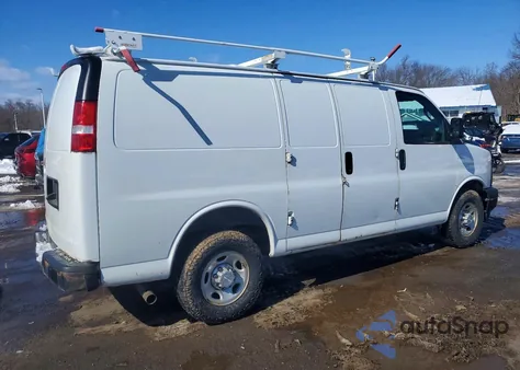 2017 Chevrolet Express G2500 из США, поврежденный, VIN 1GCWGAFF3H1337078